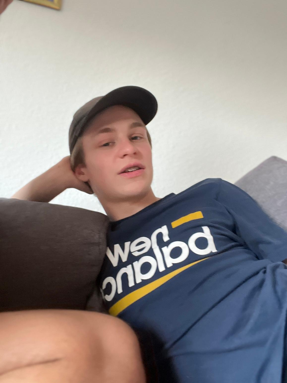 Finn Joel Witzenhausen länger als 2 Tage nicht in Siegen